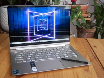 9. Lenovo ThinkBook 14s Yoga - cel mai bun laptop pentru business